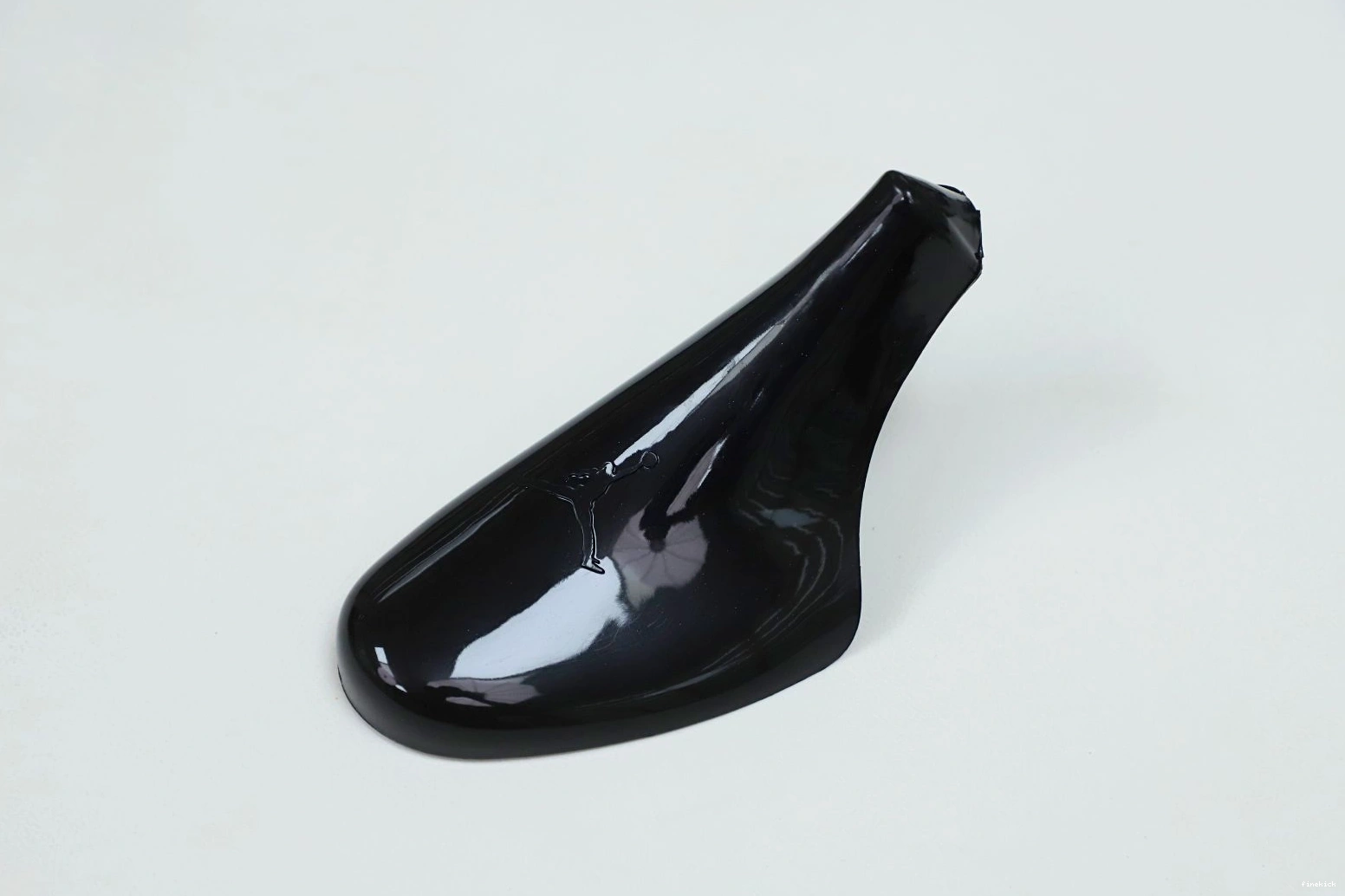 AIR RETRO JORDAN AND 'CAP 11 GOWN' 1115